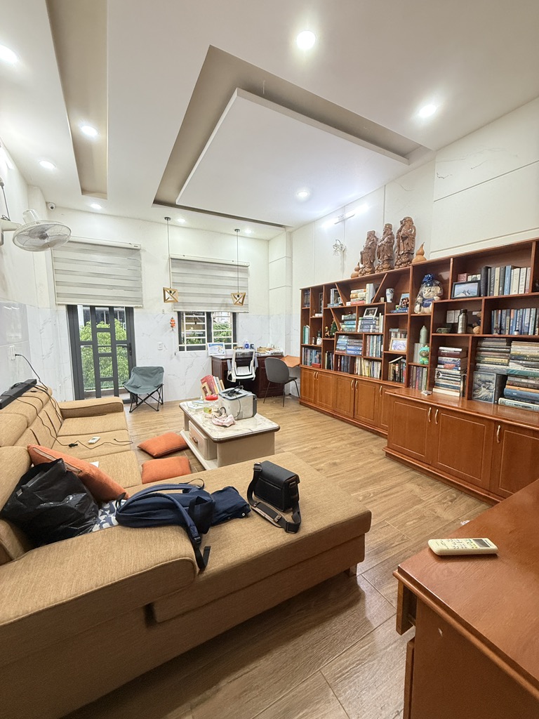 HIẾM CĂN 2 -  VỊ TRÍ VIP – M.ẶT TI.ỀN ĐẸP  – TÂN PHÚ - 5 TẦNG - NỘI THẤT XỊN - 76M2. - Ảnh 1